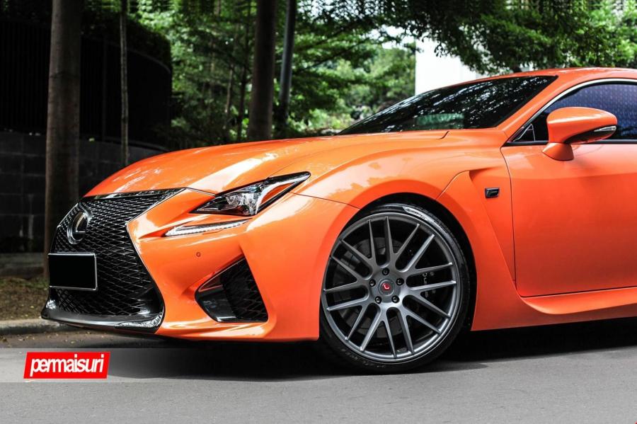 Детали экстерьера Lexus RC F on Vossen Wheels (VPS-308) 2016 года  (фото 2 из 9)